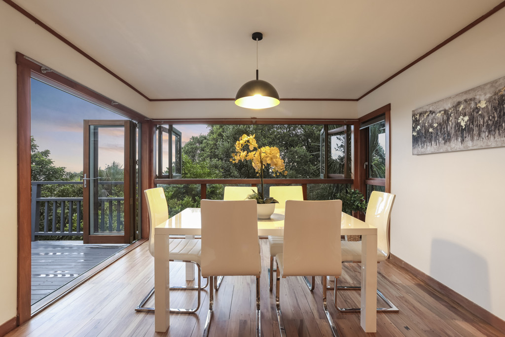 26 Kauri Point Road, Laingholm - Photo 3