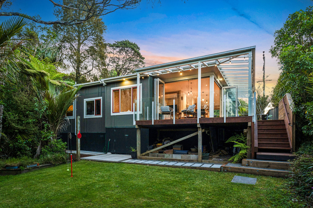 170 Atkinson Road, Titirangi - Photo 3