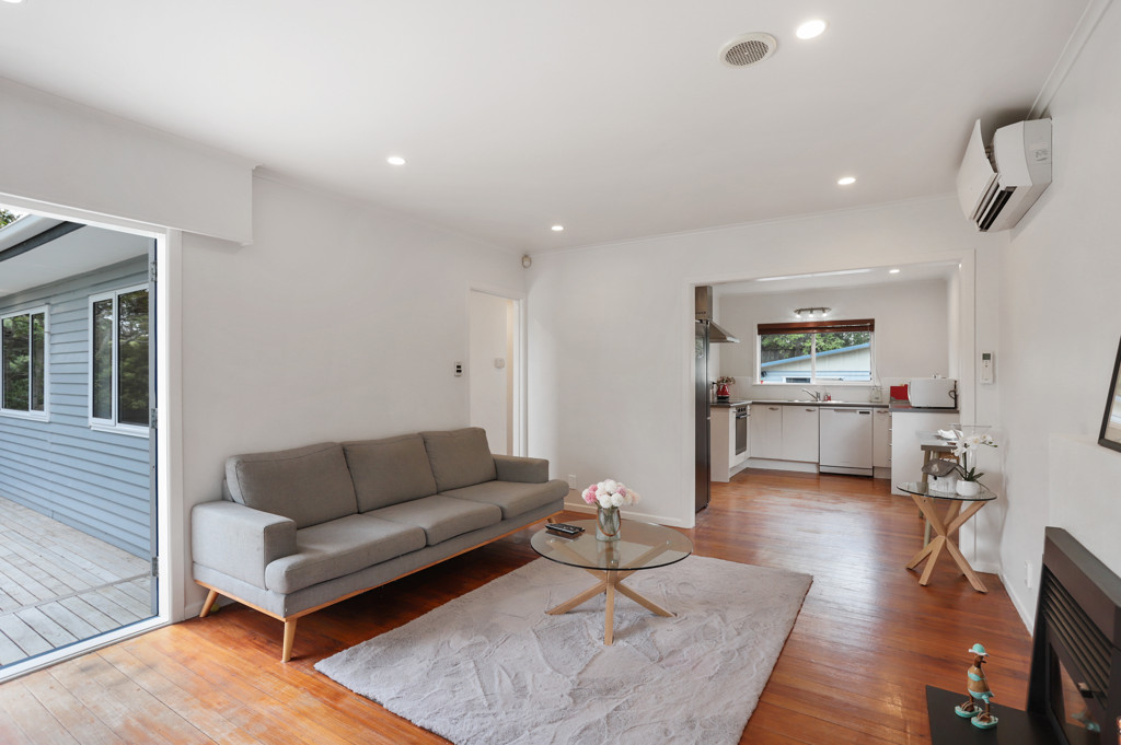 32 Konini Road, Titirangi - Photo 5