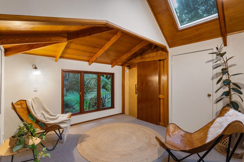 36 Paturoa Road, Titirangi - Photo 6