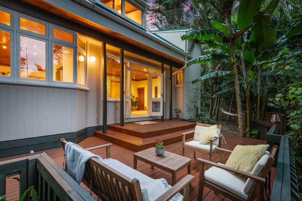 36 Paturoa Road, Titirangi