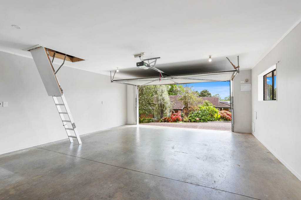 131F Parrs Cross Road, Glen Eden - Photo 3