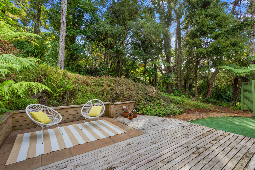 181 Laingholm Drive, Laingholm - Photo 3