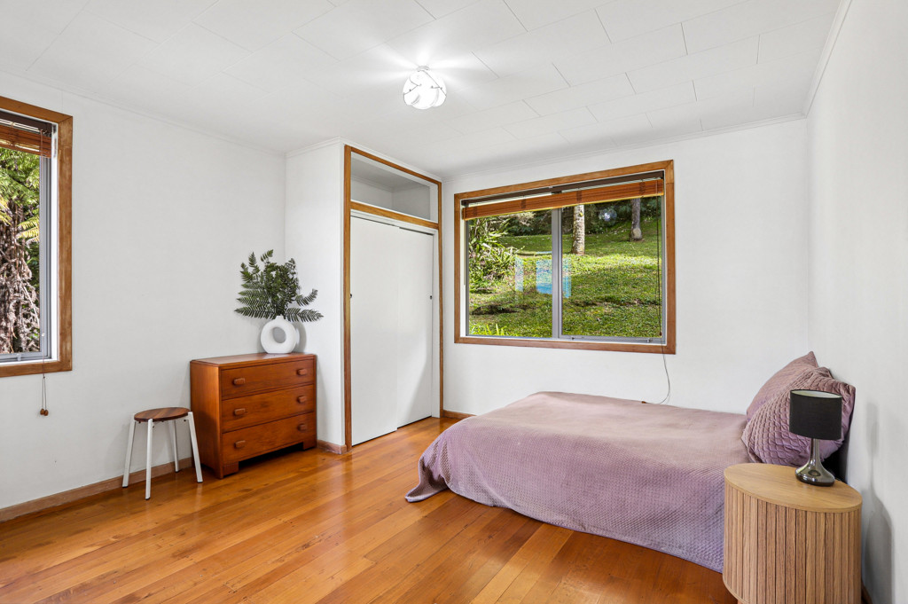 373 Huia Road, Titirangi - Photo 6