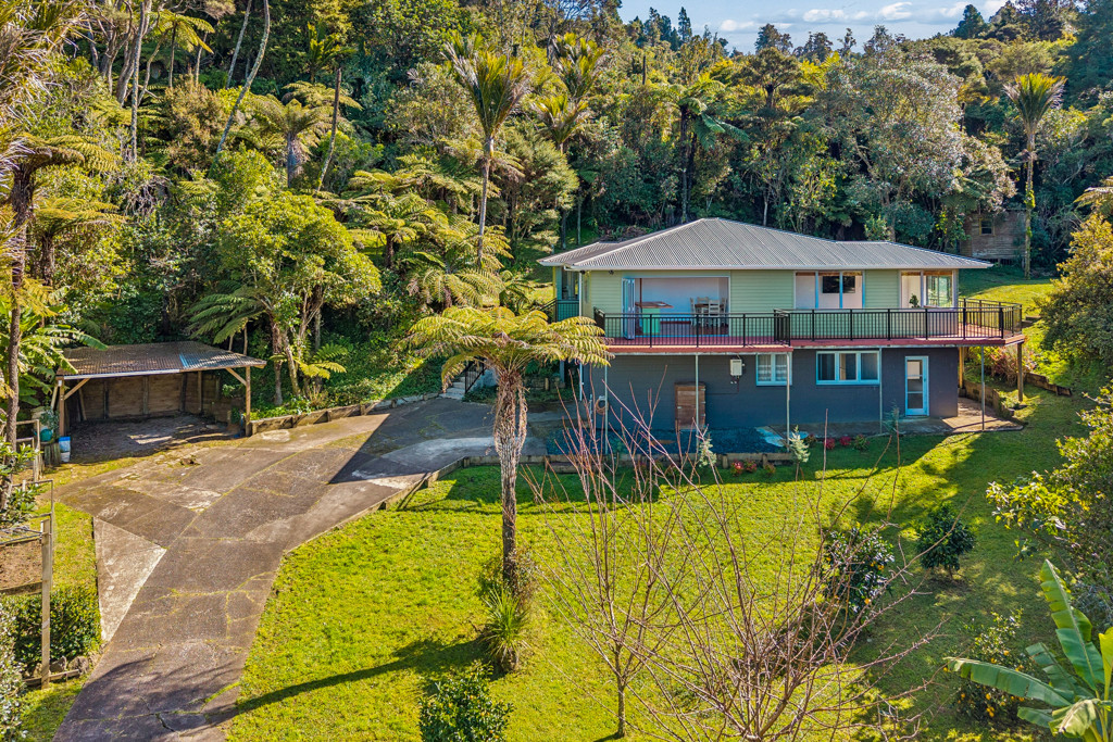 373 Huia Road, Titirangi
