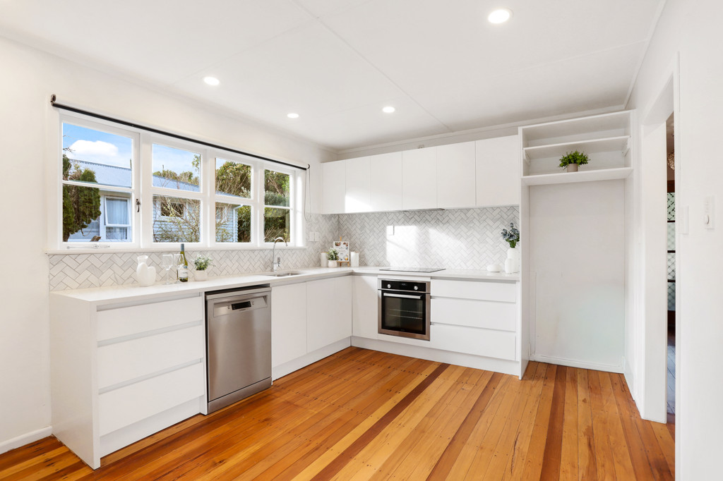 17 Phillip Avenue, Glen Eden - Photo 3