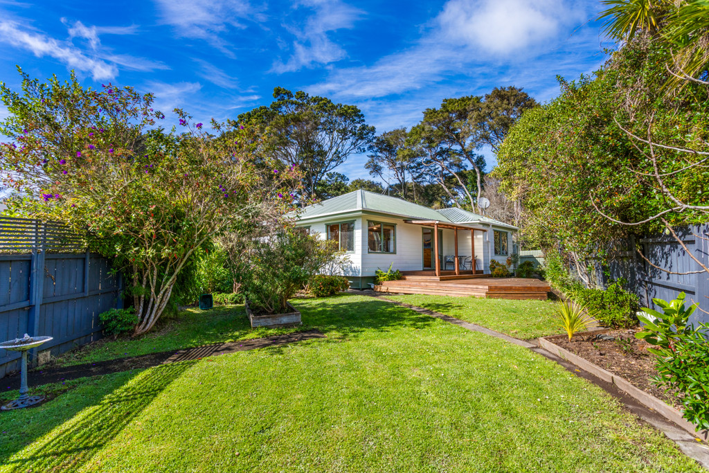 60A Kaurilands Road, Titirangi - Photo 3