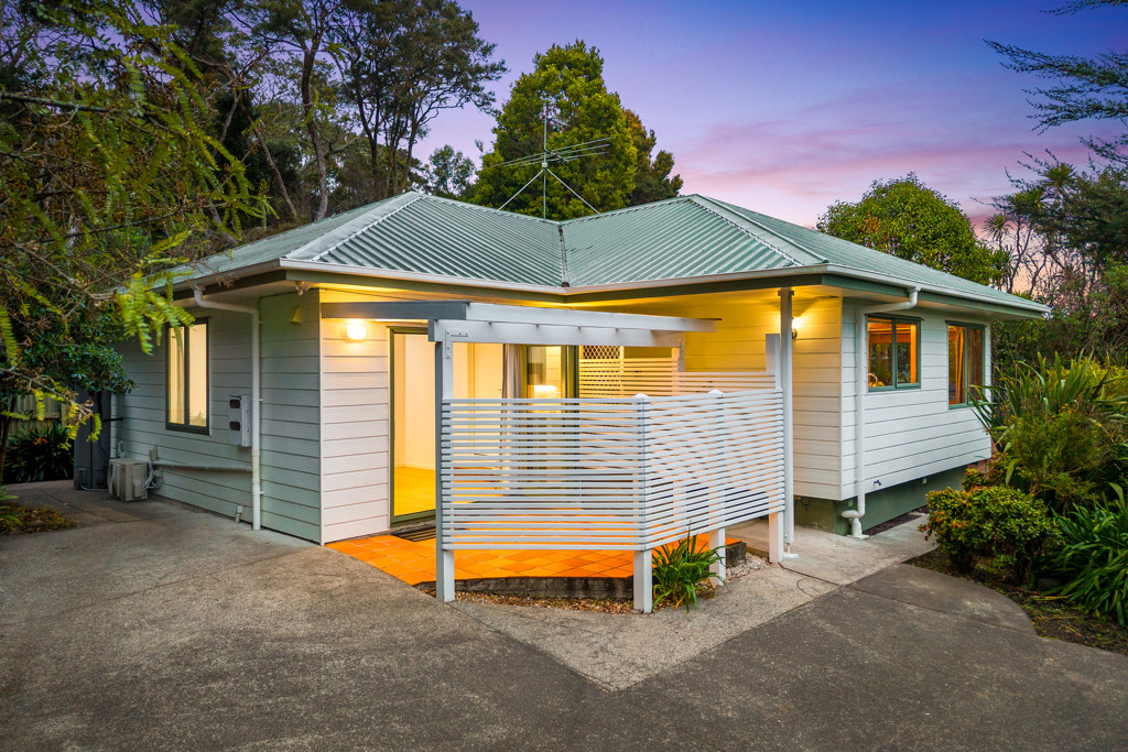60A Kaurilands Road, Titirangi - Photo 2