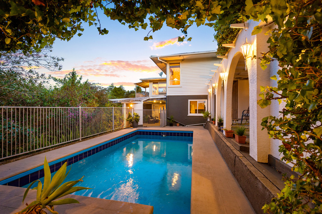 108 Takahe Road, Titirangi