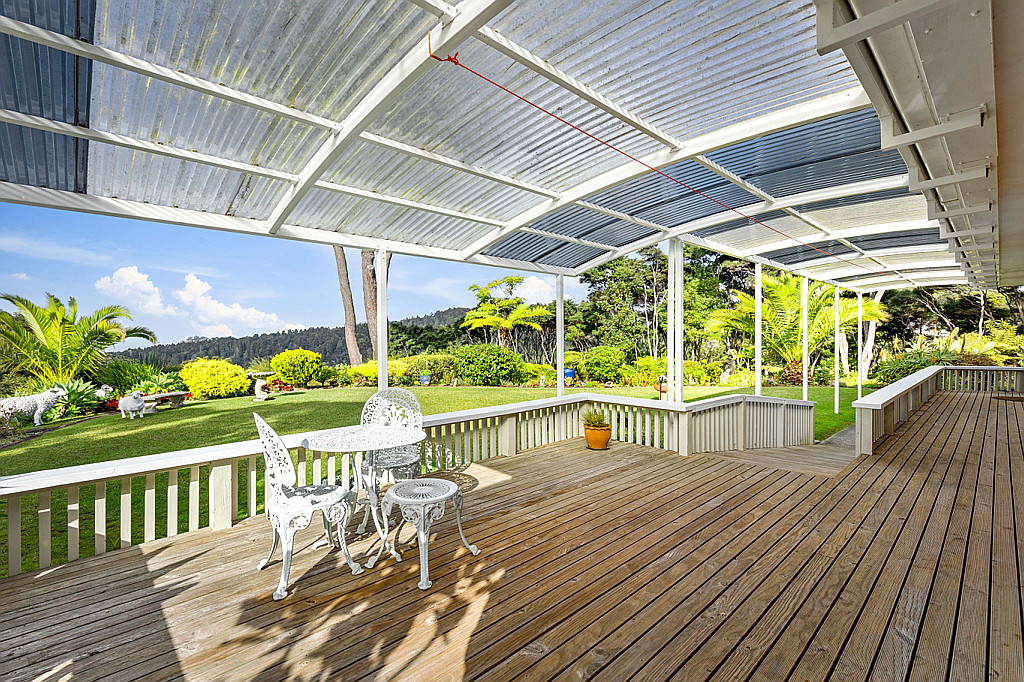 253 Laingholm Drive, Titirangi - Photo 4