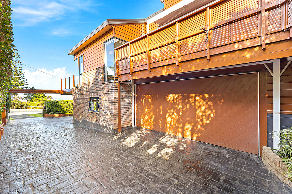 89 Victory Road, Laingholm - Photo 3