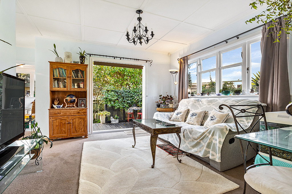1/4 Kaurilands Road, Titirangi - Photo 6