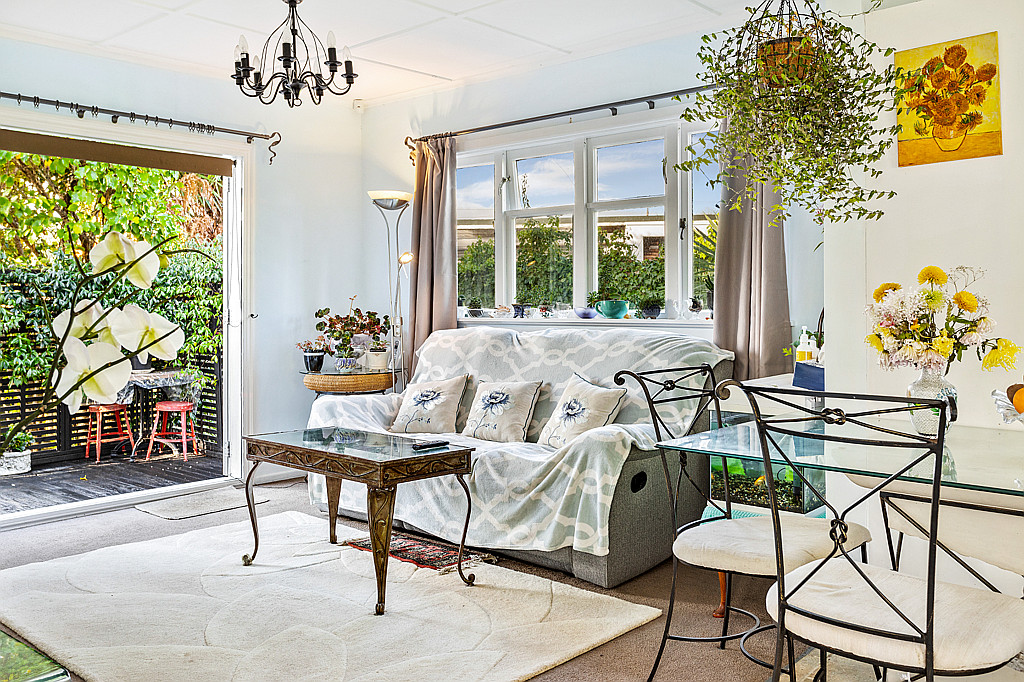 1/4 Kaurilands Road, Titirangi - Photo 2