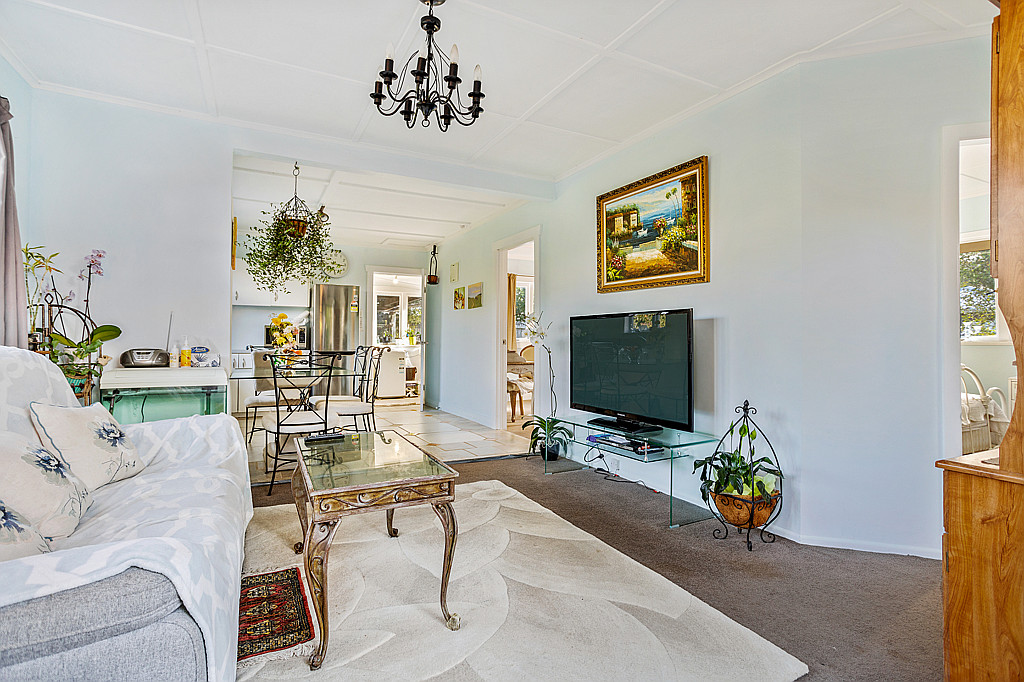 1/4 Kaurilands Road, Titirangi - Photo 7