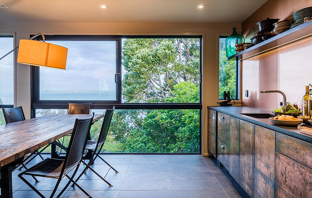 58 Kauri Point Road, Laingholm - Photo 5