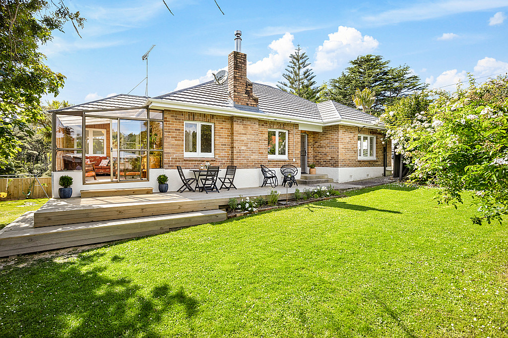 162 Atkinson Road, Titirangi - Photo 3