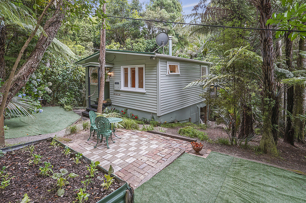 109 Wood Bay Road, Titirangi - Photo 3