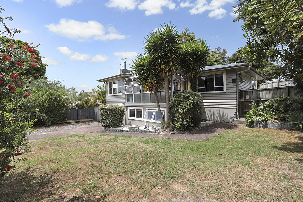 29 Patts Avenue, Glendene - Photo 4
