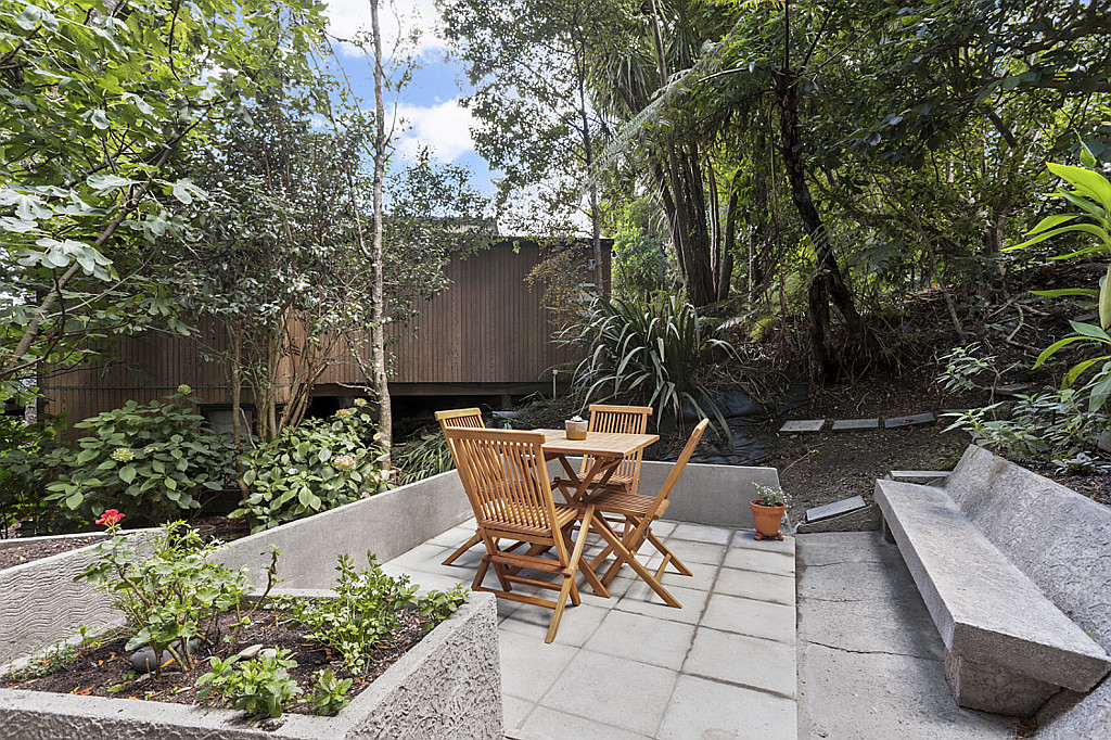 33 York Road, Titirangi - Photo 2