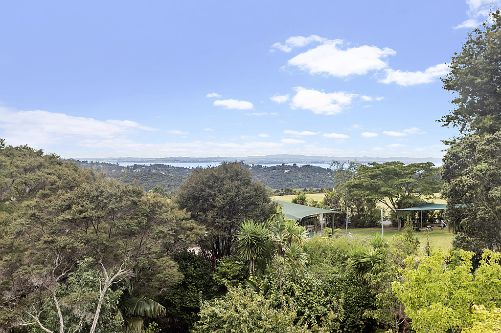430 Huia Road, Laingholm - Photo 3