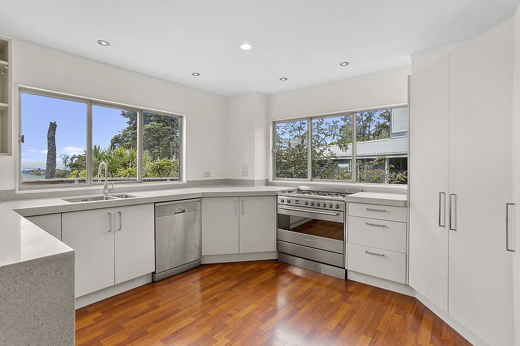 430 Huia Road, Laingholm - Photo 4