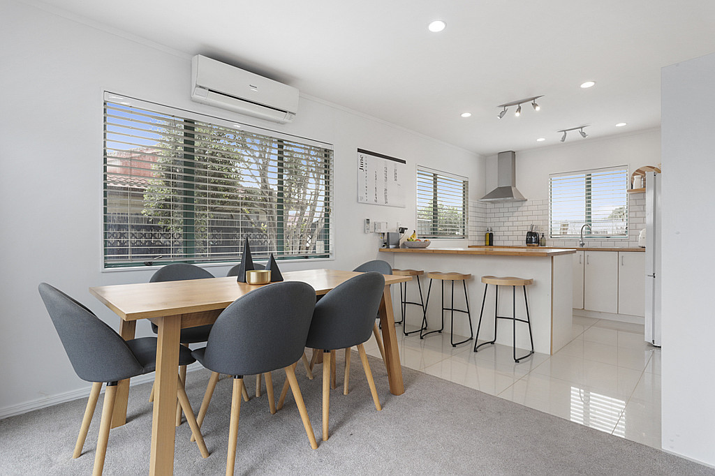 6 Crowther Street, Blockhouse Bay - Photo 3