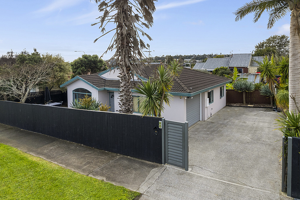 6 Crowther Street, Blockhouse Bay