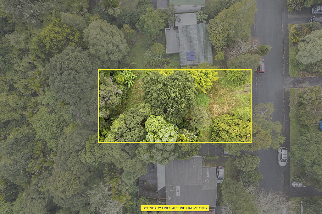 31 Rimutaka Place, Titirangi