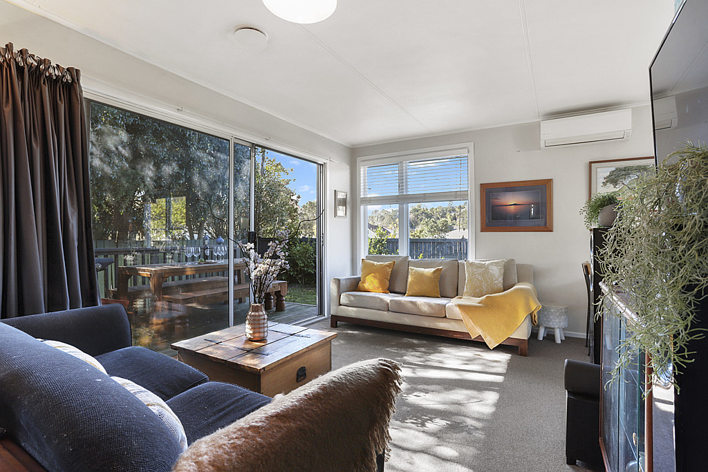 117 Atkinson Road, Titirangi - Photo 5