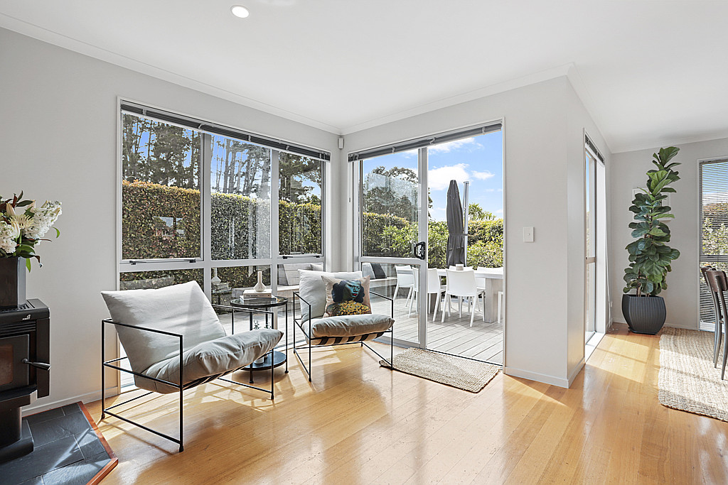 36 Eastglen Road, Glen Eden - Photo 3