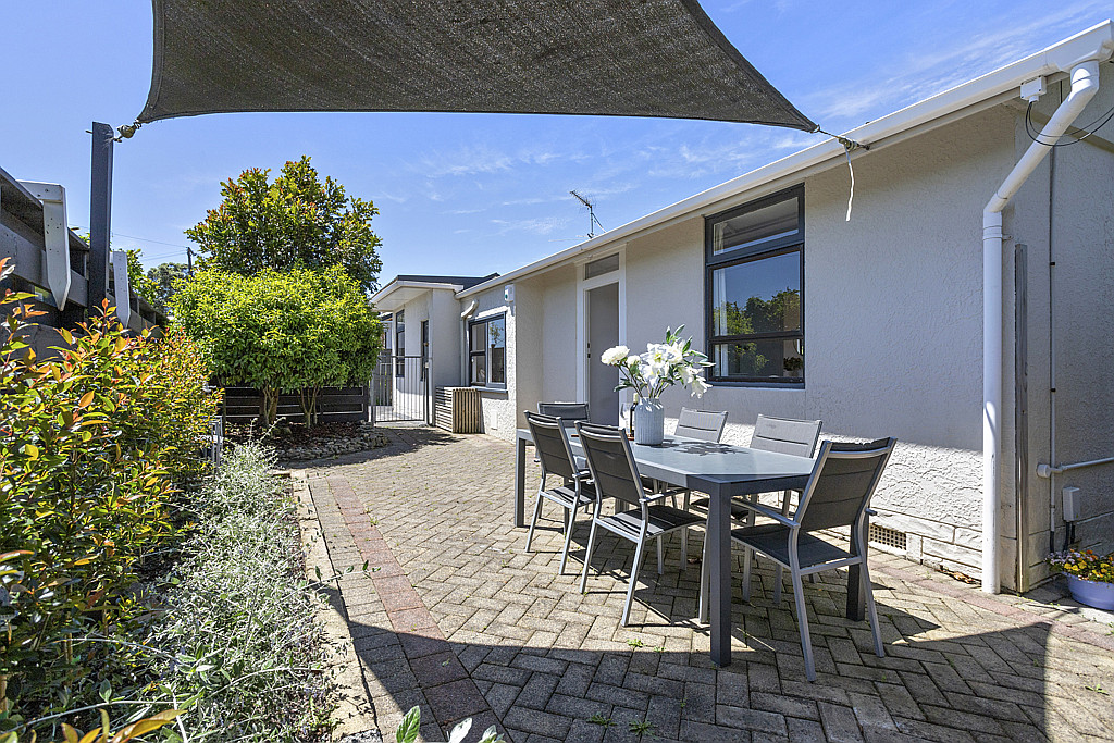20 Withers Road, Glen Eden - Photo 3