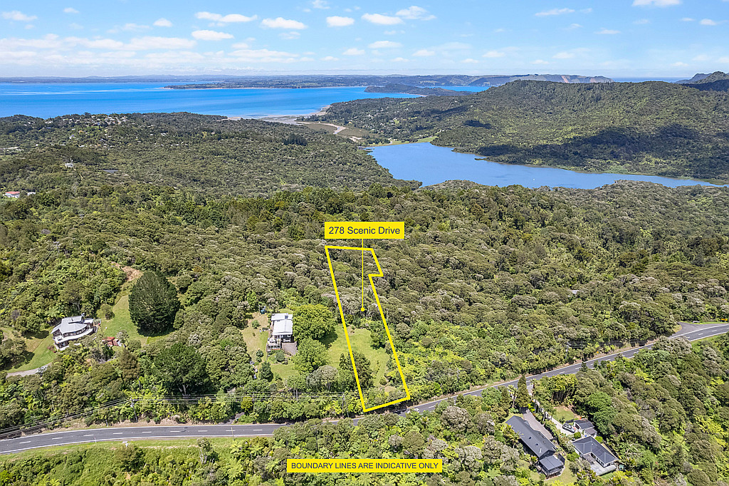 278 Scenic Drive, Titirangi - Photo 4