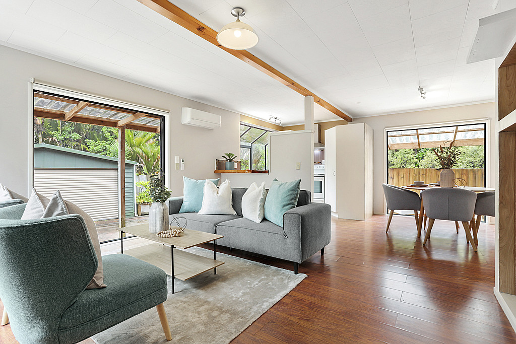 174 Woodlands Park Road, Titirangi - Photo 3