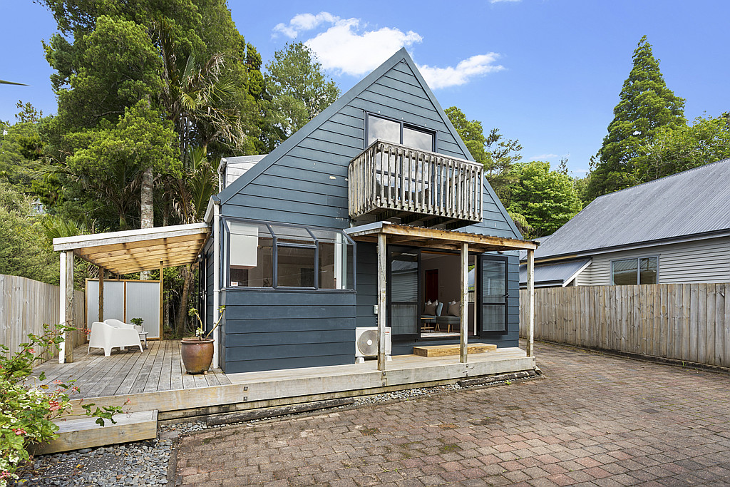 174 Woodlands Park Road, Titirangi - Photo 6