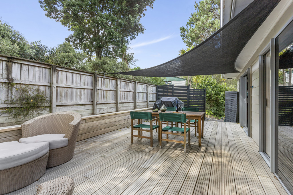 7 James Scott Place, Te Atatu South - Photo 4