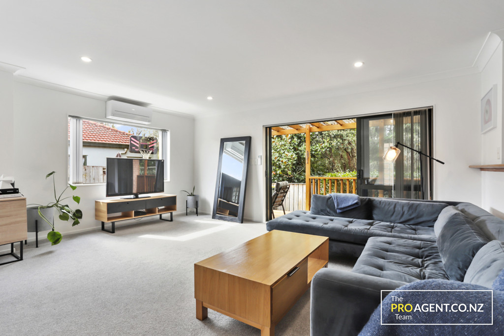 3 Skybird Place, Glen Eden - Photo 3