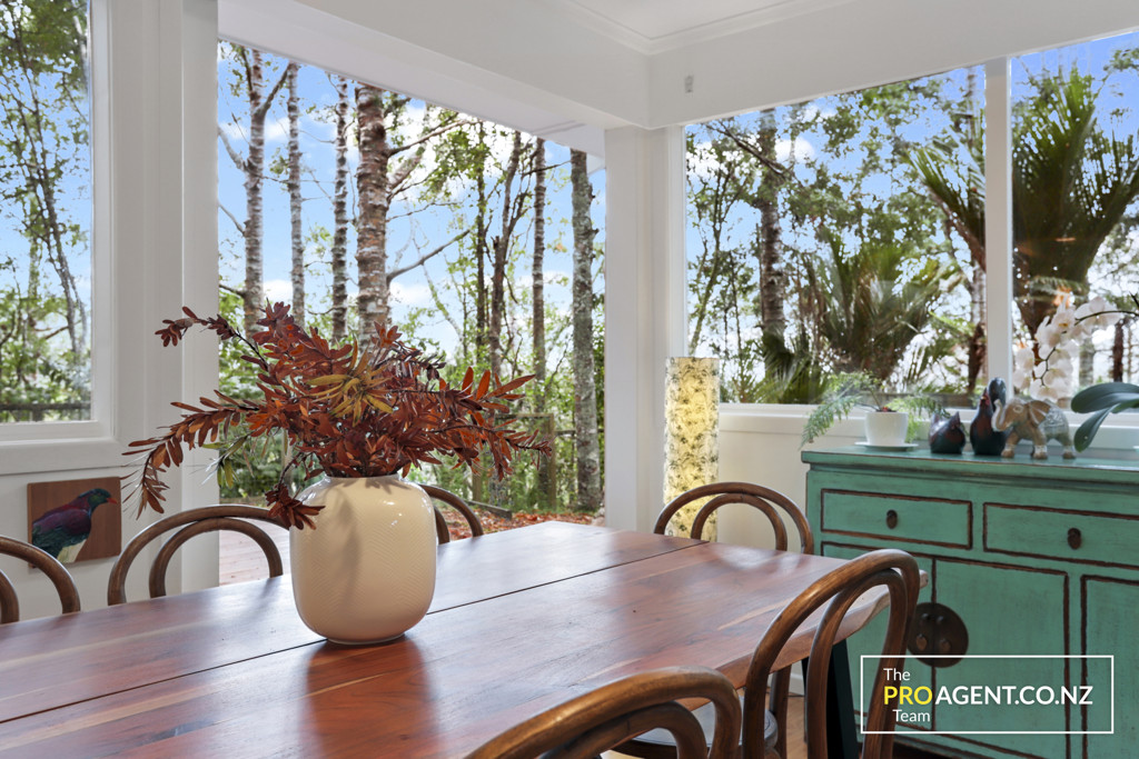 502 Huia Road, Laingholm