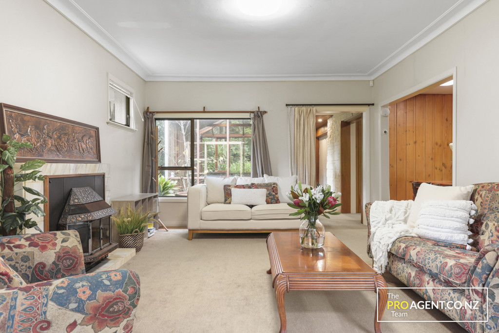 357 Titirangi Road, Titirangi - Photo 4