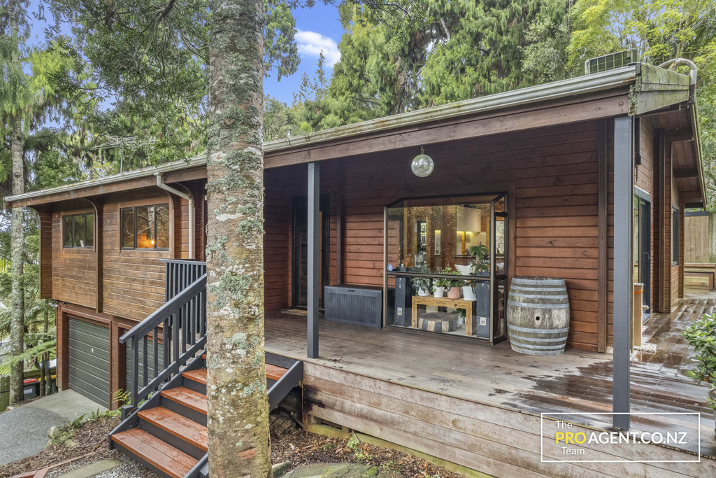 17 Minnehaha Avenue, Titirangi