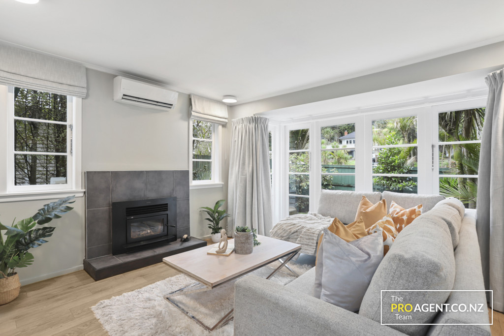 29 Hollywood Avenue, Titirangi - Photo 3