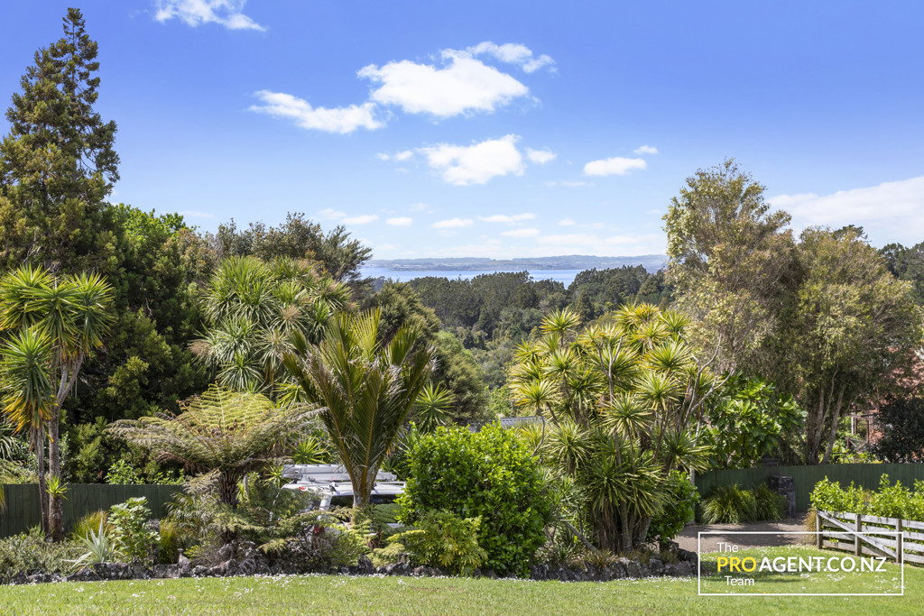 38 Victory Road, Laingholm - Photo 5