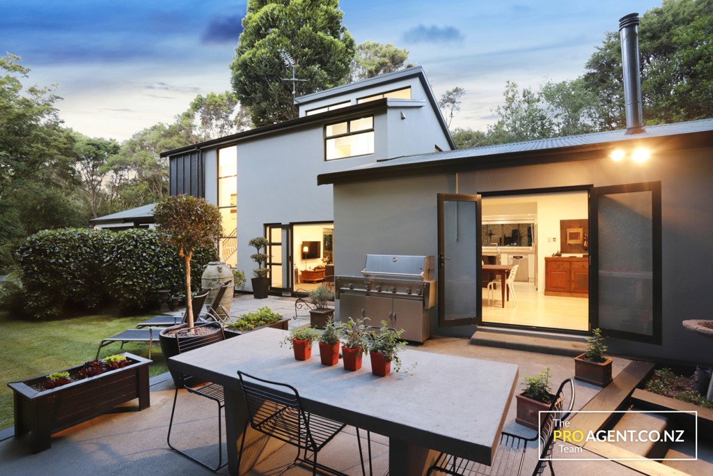 474 Huia Road, Laingholm - Photo 3