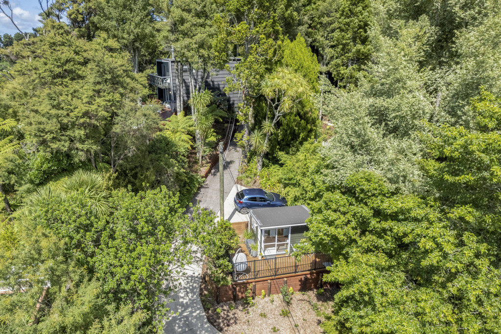 123 Laingholm Drive, Laingholm - Photo 3