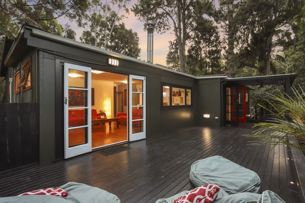 78 Waima Crescent, Titirangi - Photo 4