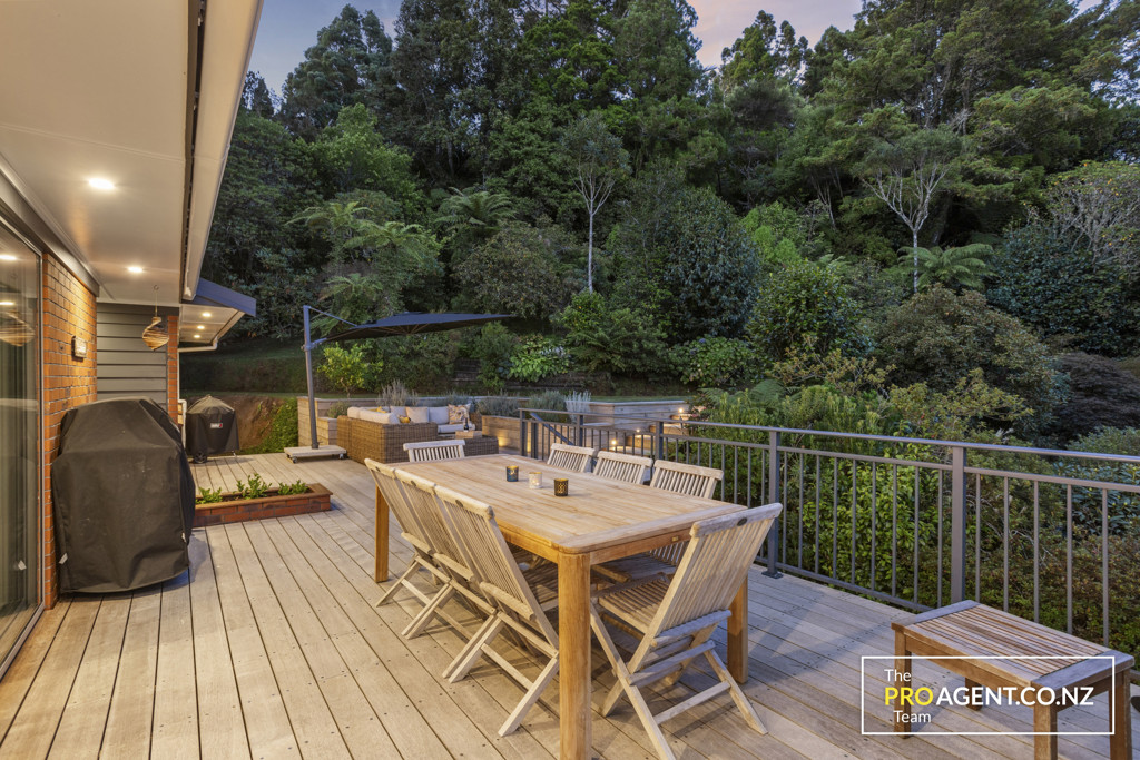 201 Woodlands Park Road, Titirangi - Photo 6