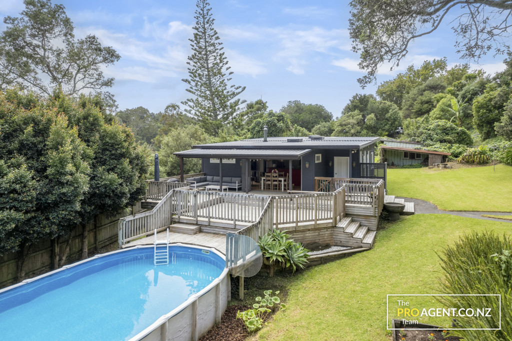 144 Victory Road, Laingholm - Photo 6