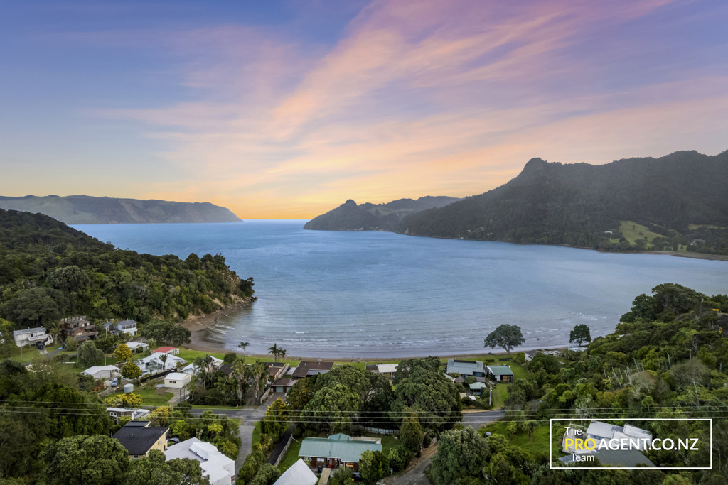 1133 Huia Road, Huia - Photo 3