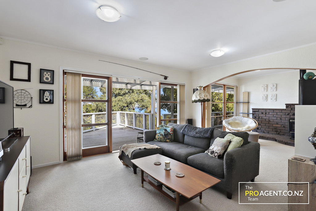 33 Lookout Drive, Laingholm - Photo 7