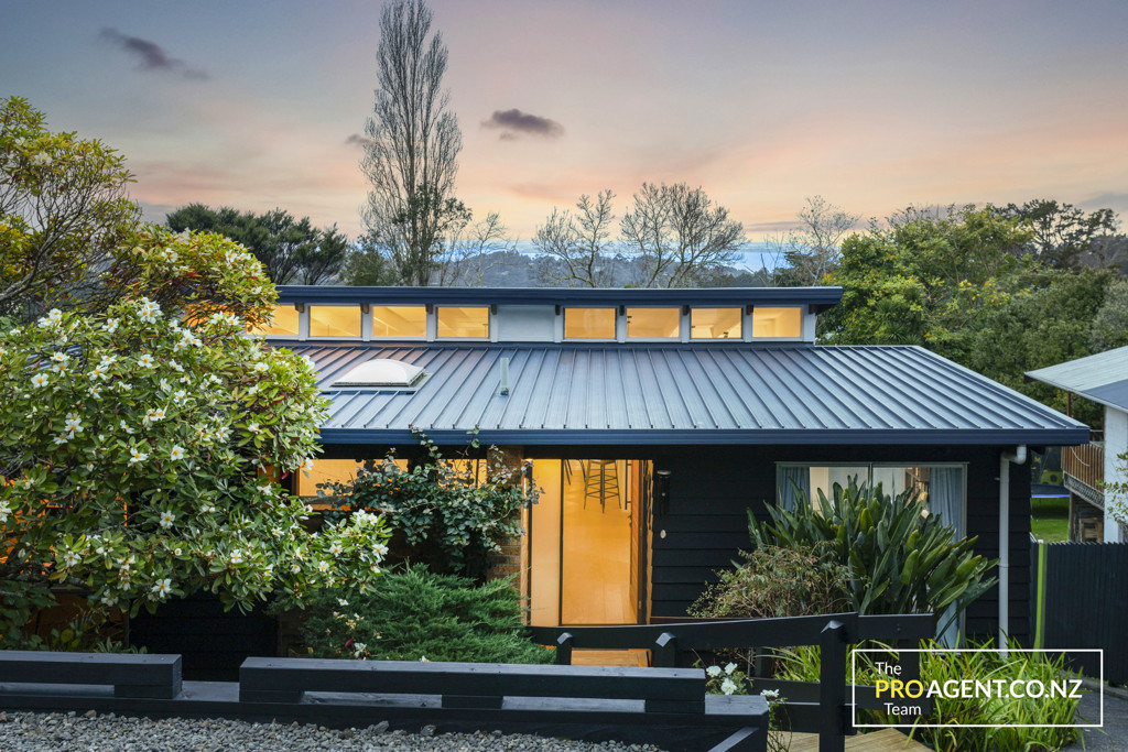 442 Huia Road, Laingholm - Photo 4