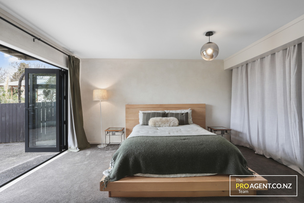 442 Huia Road, Laingholm - Photo 2